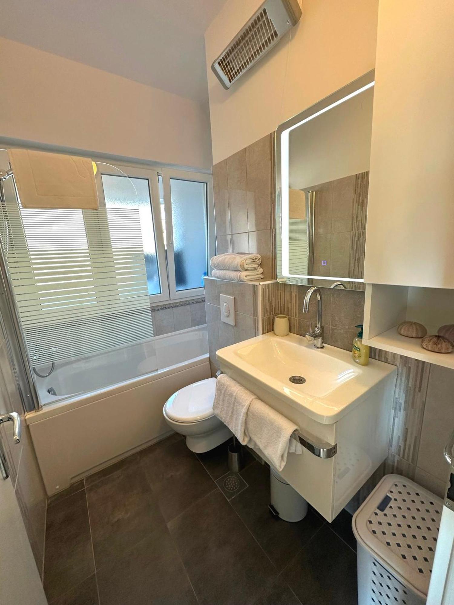 Spacious 3Bdr App In Center "Sunny Bayside" Zadar Ngoại thất bức ảnh
